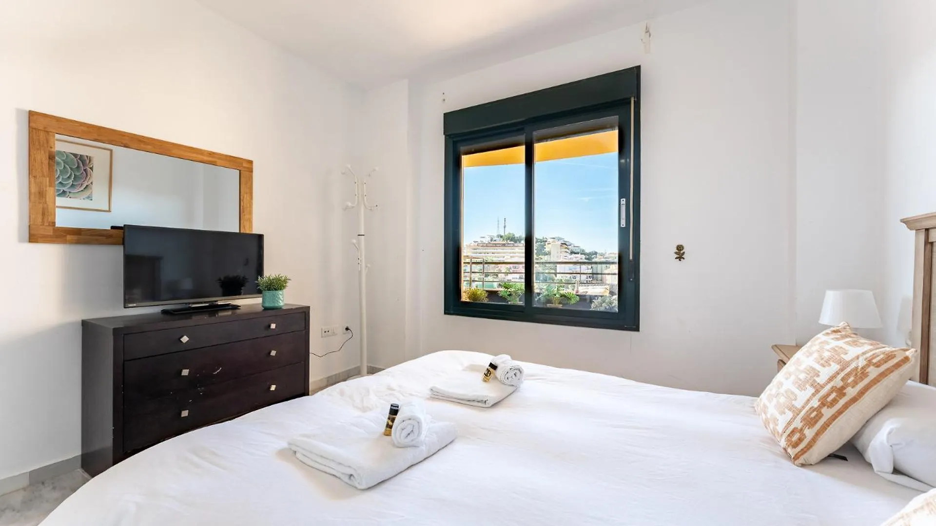 Malagasuite Diamond Riviera Mijas 0*,