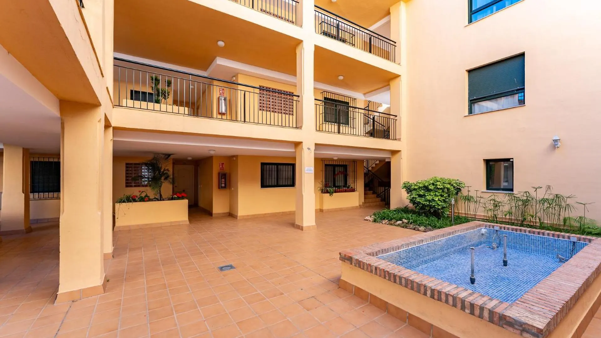 Malagasuite Diamond Riviera Mijas 0*,